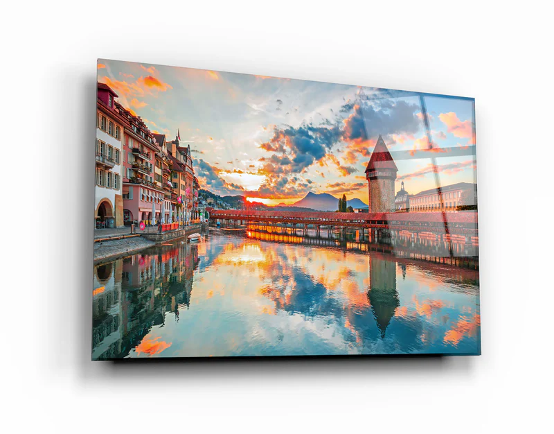 ・"Lucerne - Switzerland"・Glass Wall Art