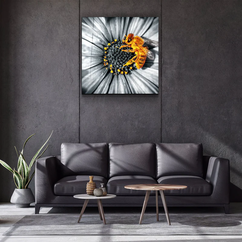 ・"Bee"・Glass Wall Art - Image 2